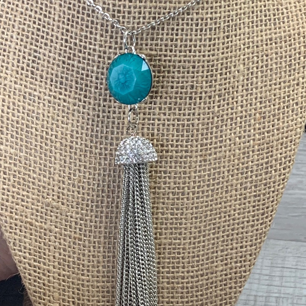 1946 Silver Tone Teal Blue Stone Rhinestone Tassel Long Chain Necklace 26 Inch